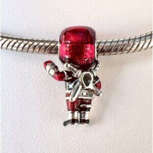 2024 New Marvel Deadpool Charm Red Dead Man Charm Fit Pandora Bracelet - Picture 6 of 7